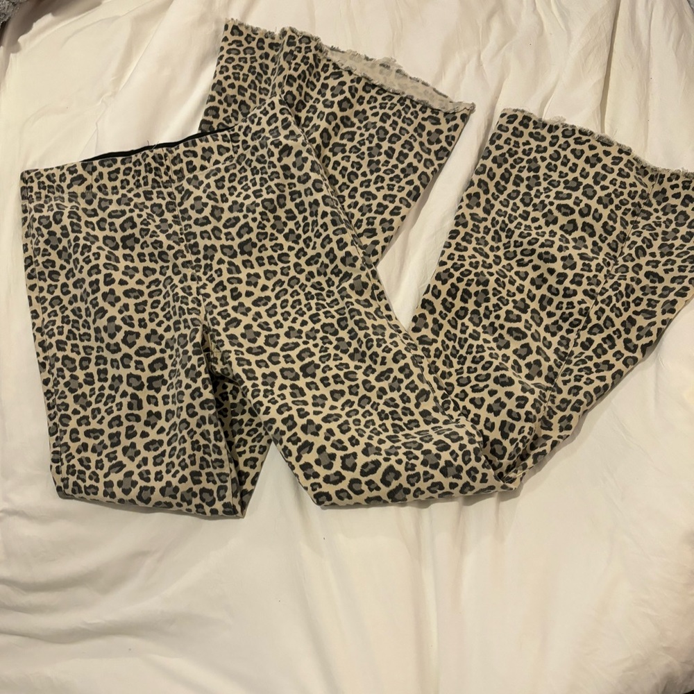 super cute cheetah boot-cut stretch denim